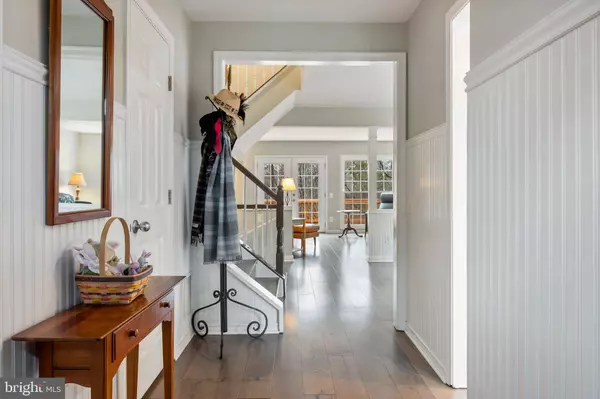 20910 PIONEER RIDGE TER, Ashburn, VA 20147