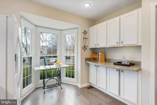 20910 PIONEER RIDGE TER, Ashburn, VA 20147