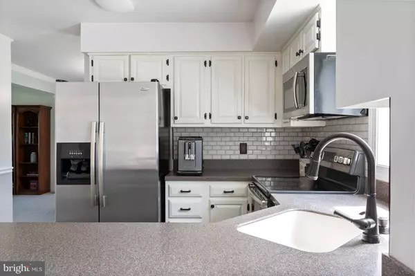 5433 LOMAX WAY, Woodbridge, VA 22193