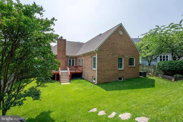 5728 BARBMOR CT, Alexandria, VA 22310