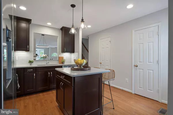 13174 KIDWELL FIELD RD, Herndon, VA 20171