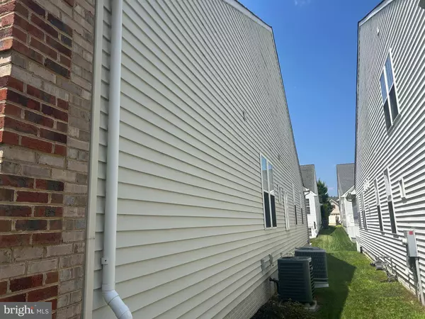 5229 E PHILIPPI PL, Fredericksburg, VA 22407