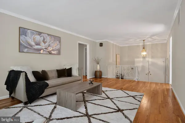 6013 LAMONT CT, Springfield, VA 22152