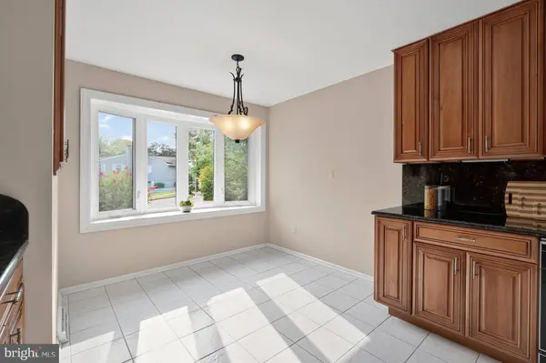 6013 LAMONT CT, Springfield, VA 22152