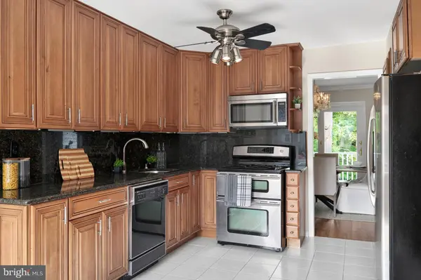 6013 LAMONT CT, Springfield, VA 22152