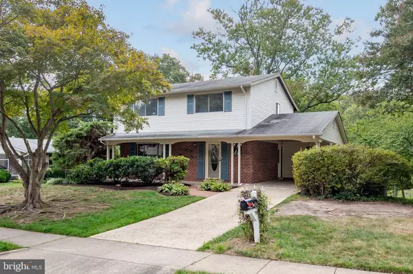 6902 ONTARIO ST, Springfield, VA 22152