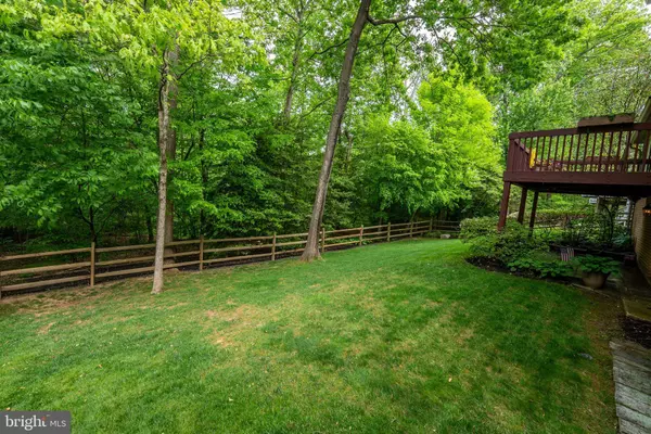 9104 PARLIAMENT DR, Burke, VA 22015