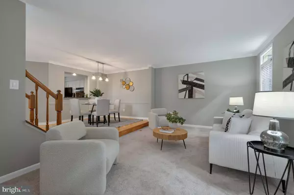 7212 LENSFIELD CT, Alexandria, VA 22315