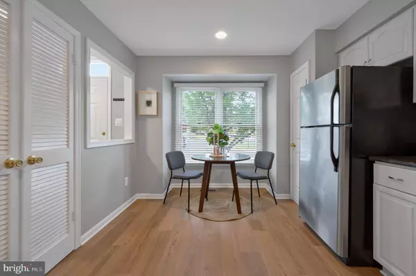 7212 LENSFIELD CT, Alexandria, VA 22315