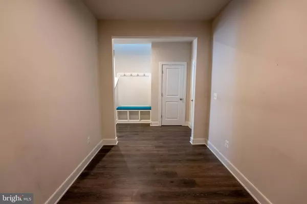 1622 SANDPIPER BAY LOOP, Dumfries, VA 22026