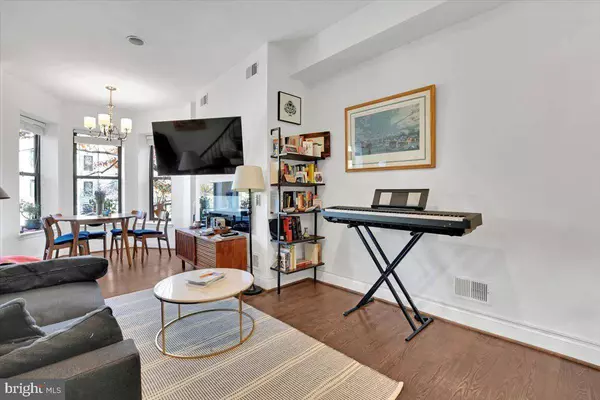 1614 15TH ST NW, Washington, DC 20009