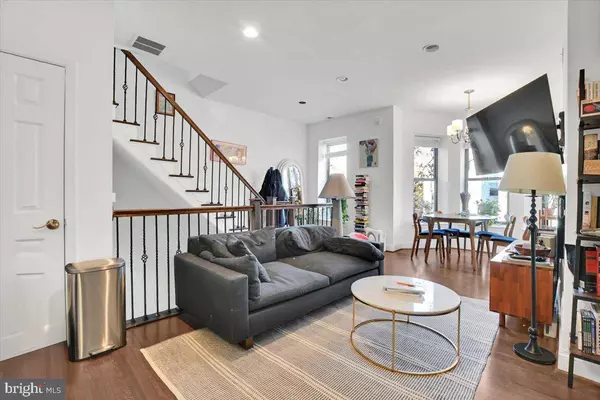 1614 15TH ST NW, Washington, DC 20009