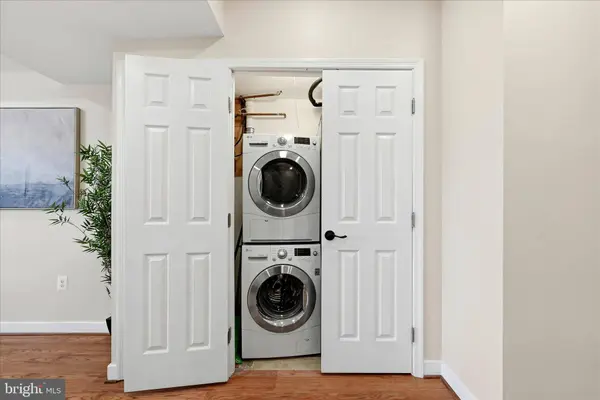 633 18TH ST NE, Washington, DC 20002