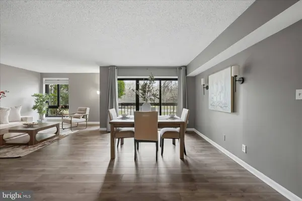 803 N HOWARD ST #152, Alexandria, VA 22304