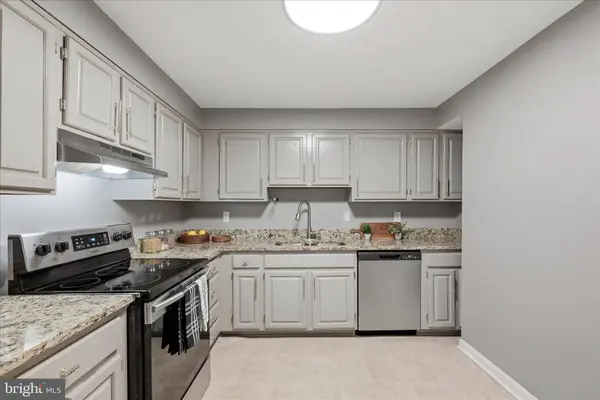 803 N HOWARD ST #152, Alexandria, VA 22304