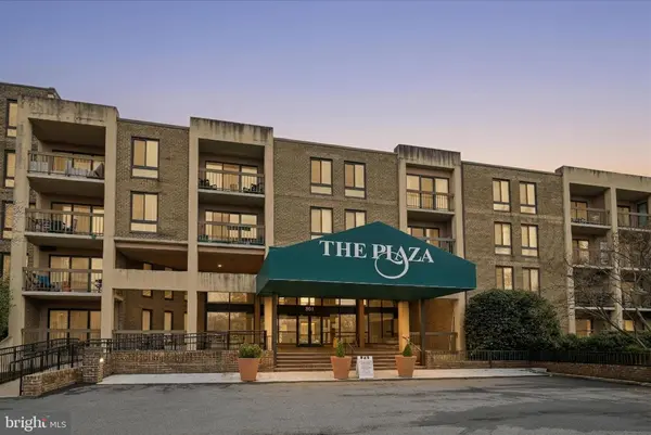 803 N HOWARD ST #152, Alexandria, VA 22304
