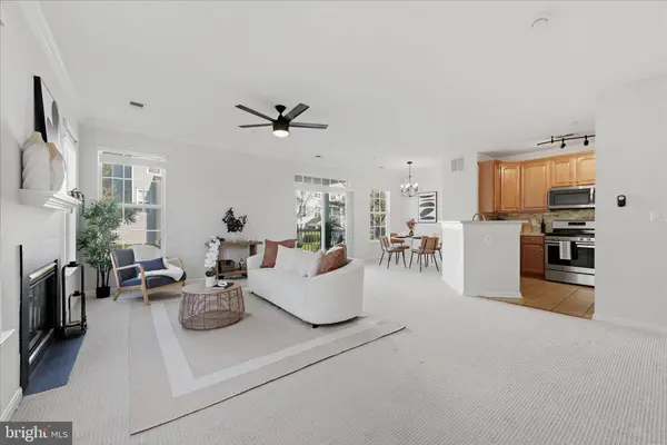 13046 CABIN CREEK RD, Herndon, VA 20171