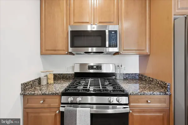 1115 CAMERON ST #213, Alexandria, VA 22314