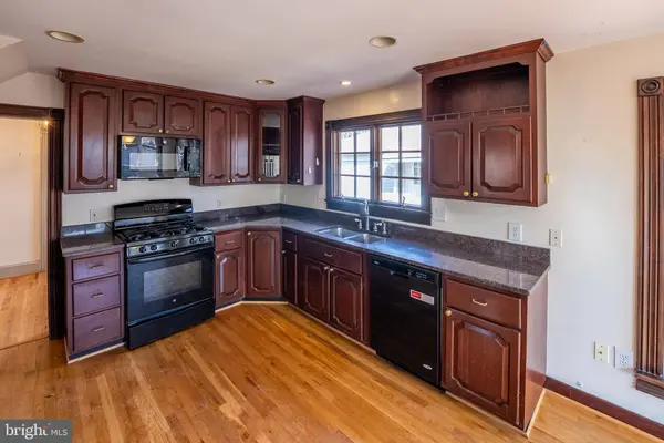2201 SALISBURY RD, Silver Spring, MD 20910