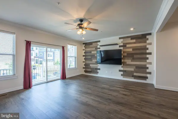 6069 DREHER CT, Falls Church, VA 22044