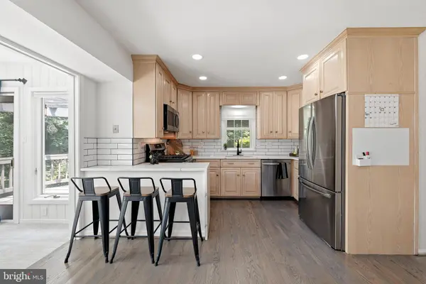 7202 SAMPAL PL, Springfield, VA 22153