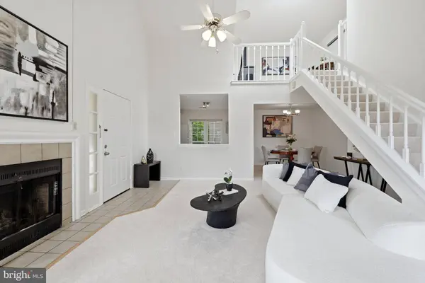6605 JUPITER HILLS CIR #J, Alexandria, VA 22312