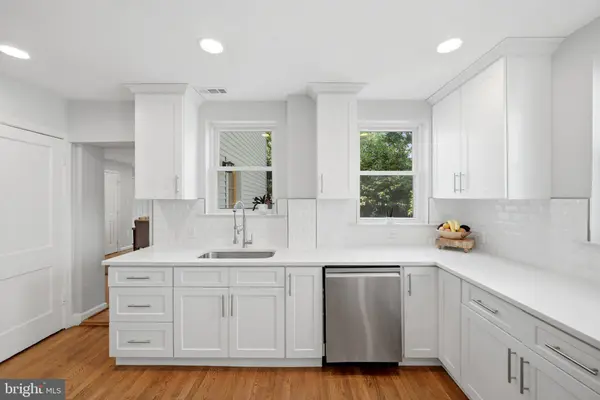 1719 EVARTS ST NE, Washington, DC 20018