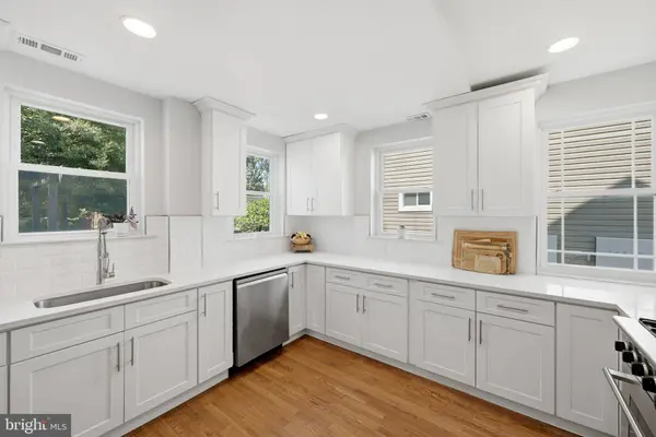 1719 EVARTS ST NE, Washington, DC 20018
