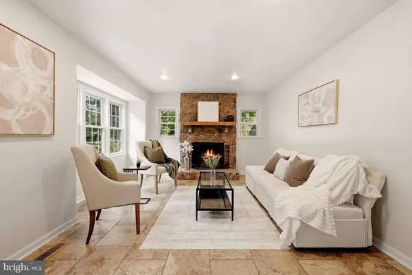 3302 GENTLE CT, Alexandria, VA 22310