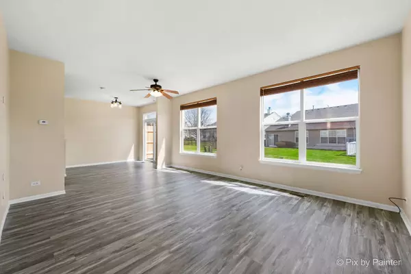 1462 Legacy DR #315-4, Dekalb, IL 60115