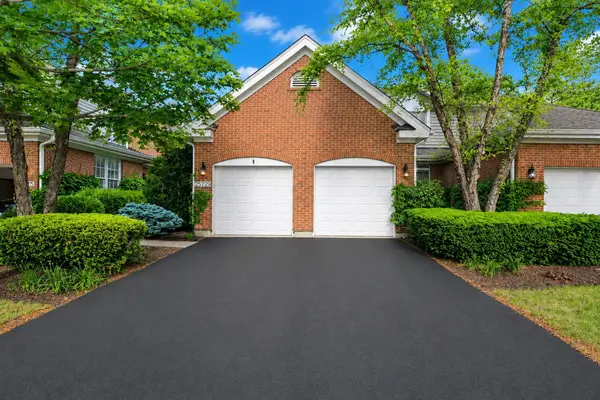2S729 Parkview DR