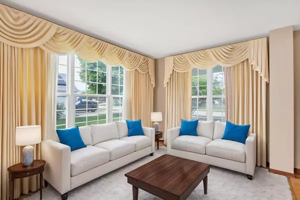 1442 Wildmint TRL, Elgin, IL 60123