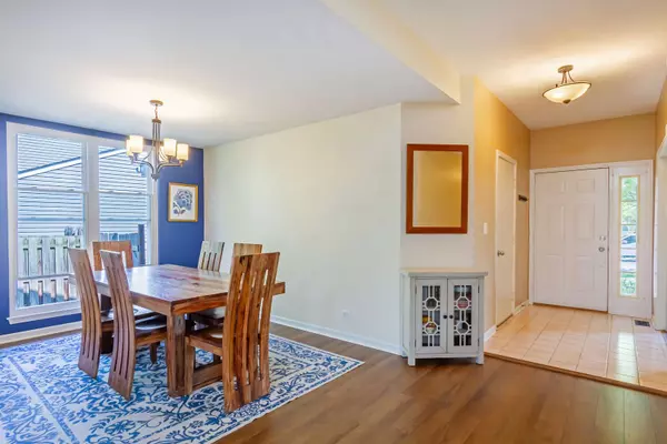 31 JEFFERSON LN, Streamwood, IL 60107