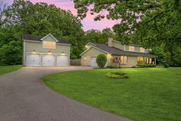 2S579 Partridge RD, Batavia, IL 60510