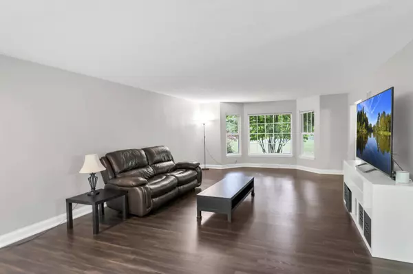 2S579 Partridge RD, Batavia, IL 60510