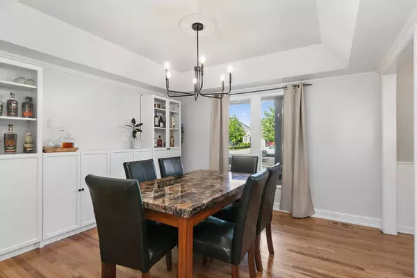 110 Berkshire DR, Dekalb, IL 60115