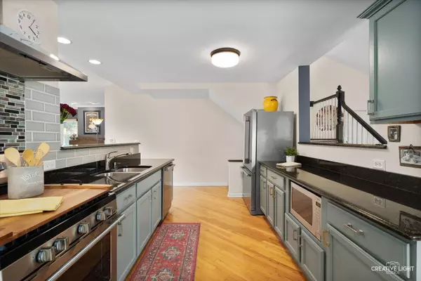 432 S Cherry ST, Itasca, IL 60143