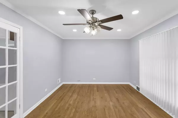 1205 N Irving AVE, Berkeley, IL 60163