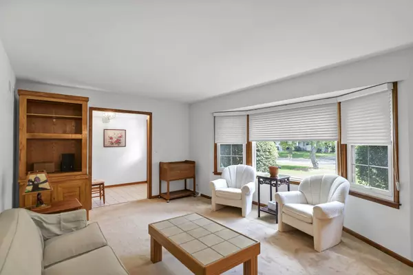 937 ORCHARD CT, Batavia, IL 60510