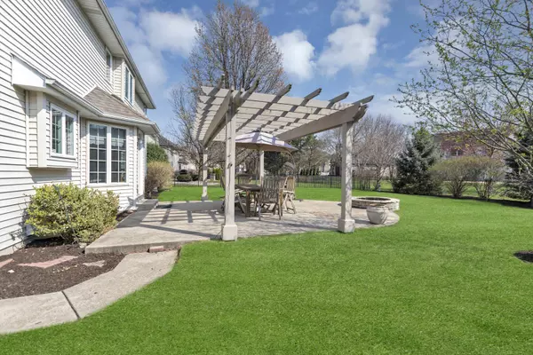 24235 Cropland DR, Plainfield, IL 60544