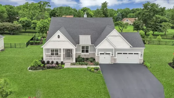 4830 Foley LN, St. Charles, IL 60174