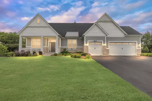 4830 Foley LN, St. Charles, IL 60174