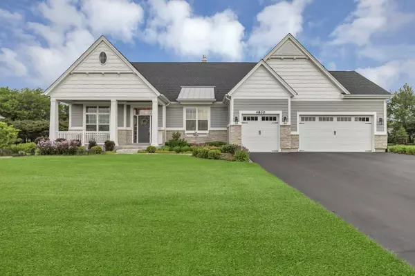 4830 Foley LN, St. Charles, IL 60174