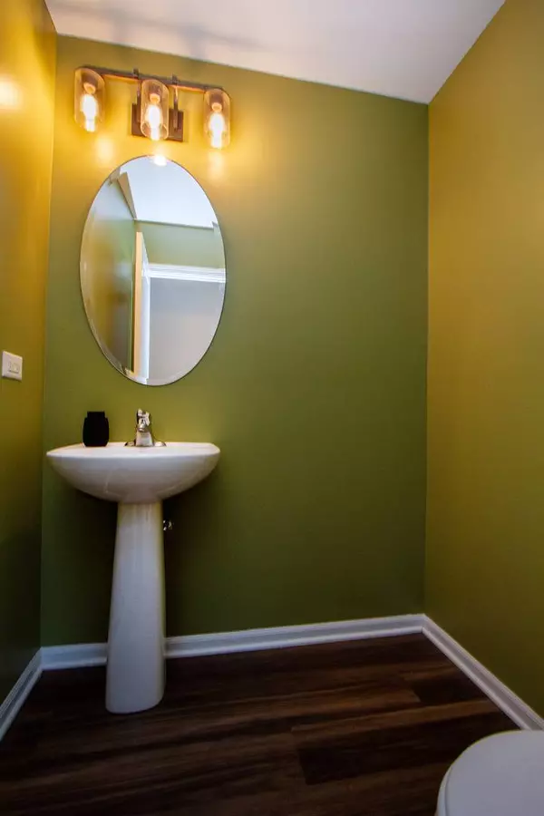 1670 Windward DR, Pingree Grove, IL 60140