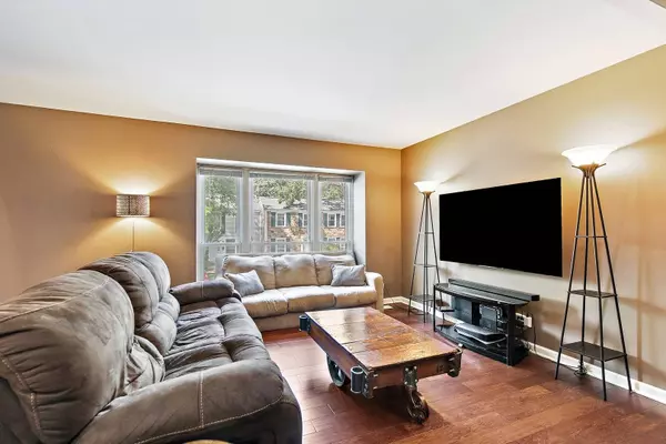 2165 Greystone PL, Hoffman Estates, IL 60169