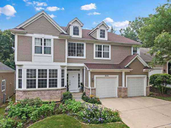 806 VIEWPOINTE DR, St. Charles, IL 60174