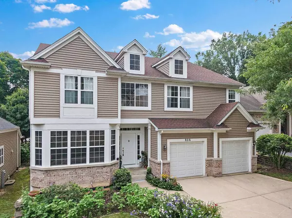 806 VIEWPOINTE DR, St. Charles, IL 60174