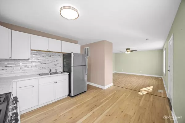 1806 E Sauk TRL, Sauk Village, IL 60411