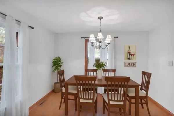 21130 Kildare AVE, Matteson, IL 60443