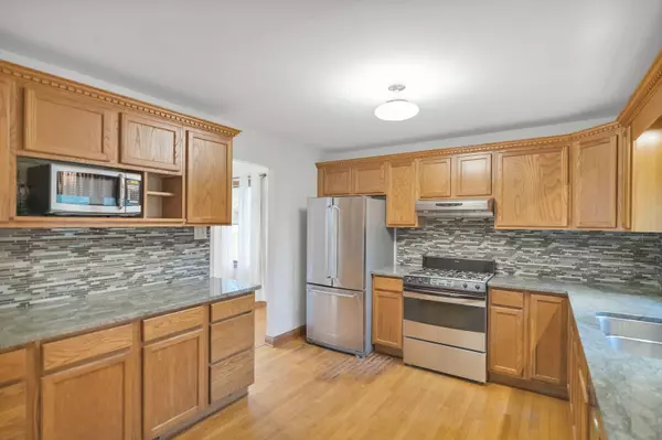 21130 Kildare AVE, Matteson, IL 60443